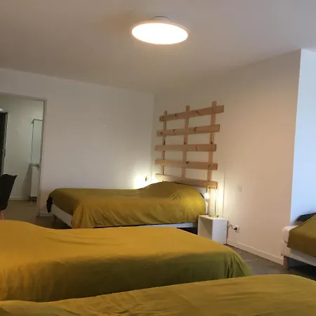 Au Vieux Pigeonnier Hotel *
