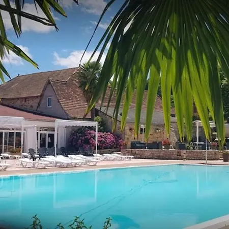 Hotel Restaurant - Le Vieux Pigeonnier Loubressac