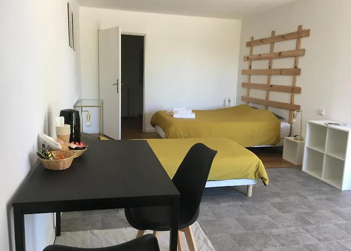 Отель Restaurant - Le Vieux Pigeonnier Loubressac